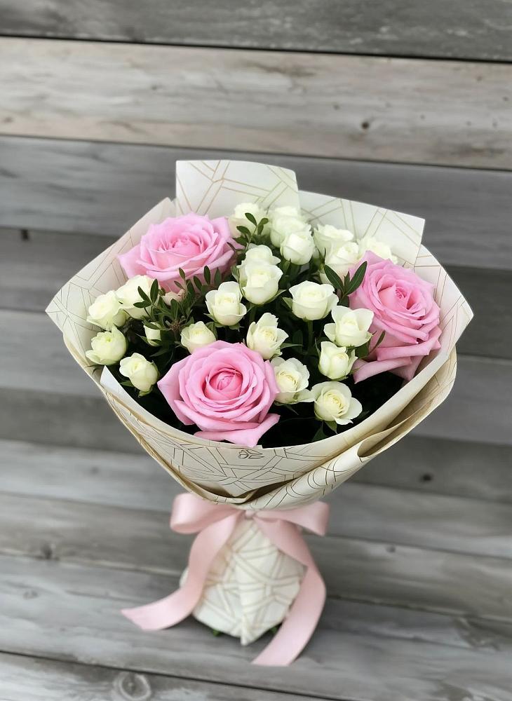 Букет цветов из: Розы в Раздольном Приморского края