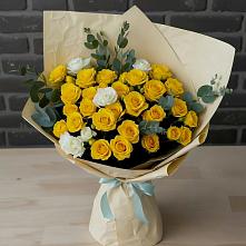 Букет цветов из:  Розы в Раздольном Приморского края