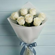 Букет 7 Белых роз Эдлесс Лав в Раздольном Приморского края