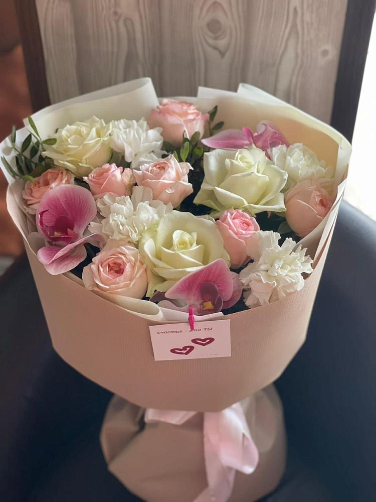 Букет цветов из: Орхидеи, Розы и Гвоздики в Раздольном Приморского края