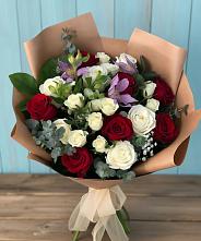 Букет цветов из:  Розы и Альстромерии #REPLACE_PRED# Раздольном Приморского края