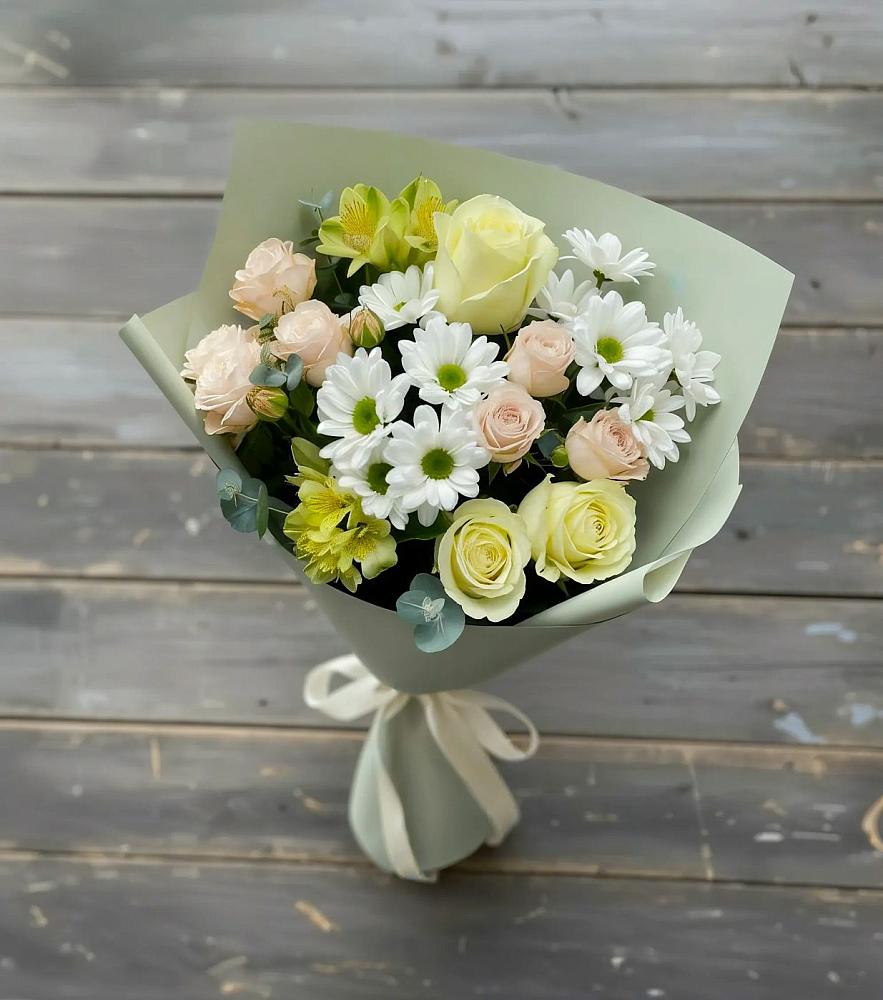 Букет цветов из: Альстромерии, Розы и Хризантемы в Раздольном Приморского края