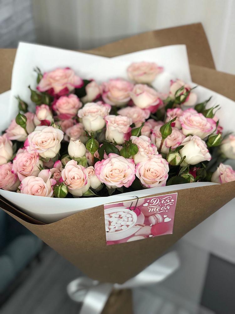 Букет цветов из: Розы в Раздольном Приморского края