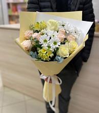 Букет цветов из:  Альстромерии, Розы и Хризантемы в Раздольном Приморского края
