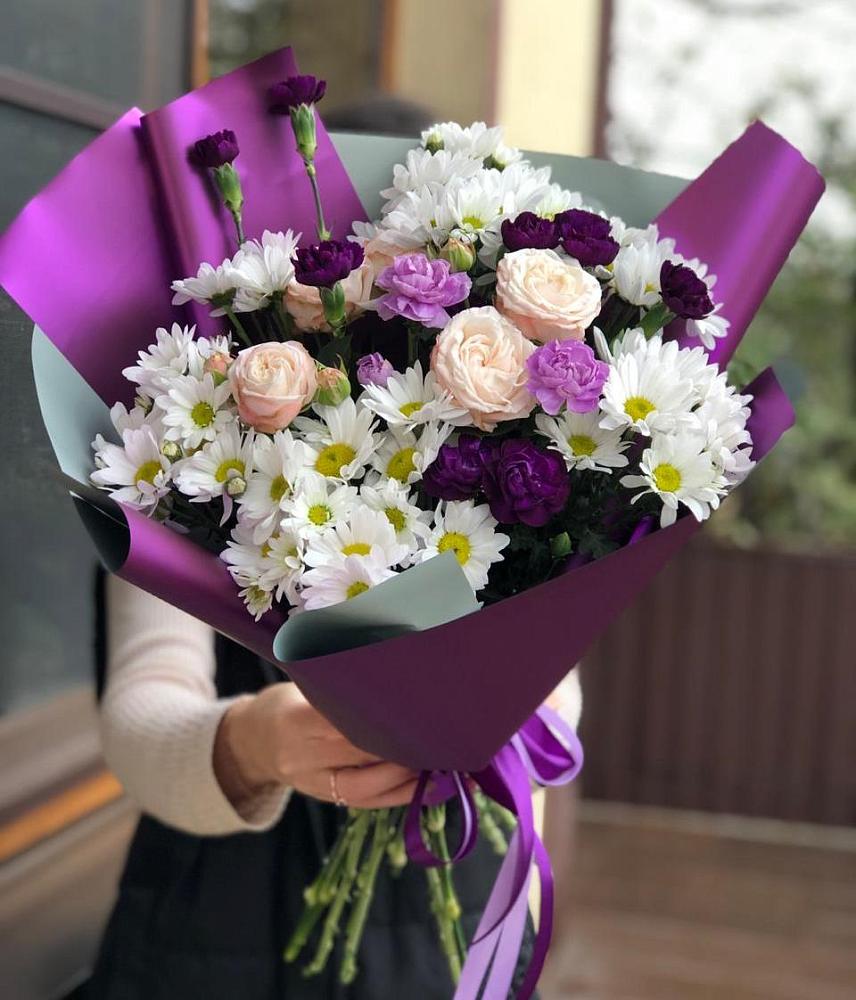 Букет цветов из: Хризантемы, Гвоздики и Розы в Раздольном Приморского края