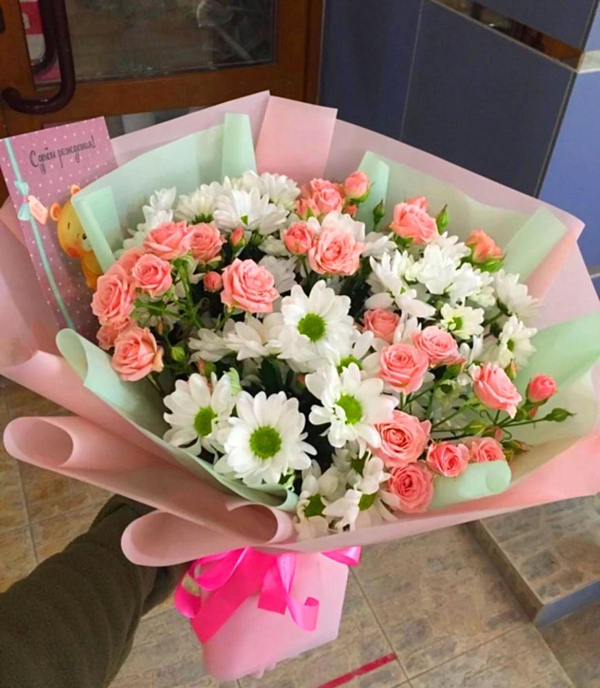 Букет цветов из: Розы и Хризантемы в Раздольном Приморского края