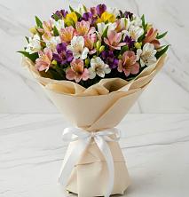 Букет цветов из:  Альстромерии в Раздольном Приморского края
