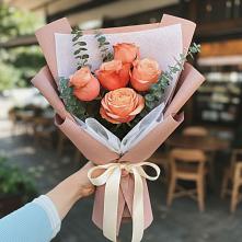 Букет цветов из:  Розы в Раздольном Приморского края