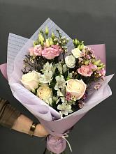 Букет цветов из:  Альстромерии, Розы и Лизиантусы #REPLACE_PRED# Раздольном Приморского края