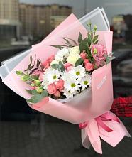 Букет цветов из:  Розы, Лизиантусы и Хризантемы в Раздольном Приморского края