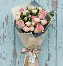 Букет цветов из:  Розы в Раздольном Приморского края