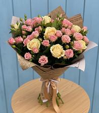 Букет цветов из:  Розы в Раздольном Приморского края