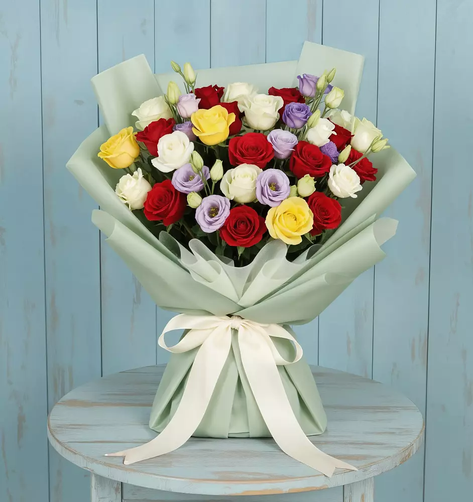 Букет цветов из: Розы в Раздольном Приморского края