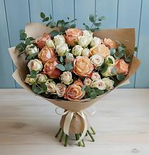 Букет цветов из:  Альстромерии и Розы в Раздольном Приморского края