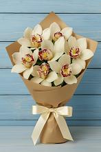 Букет цветов из:  Орхидеи и Розы в Раздольном Приморского края