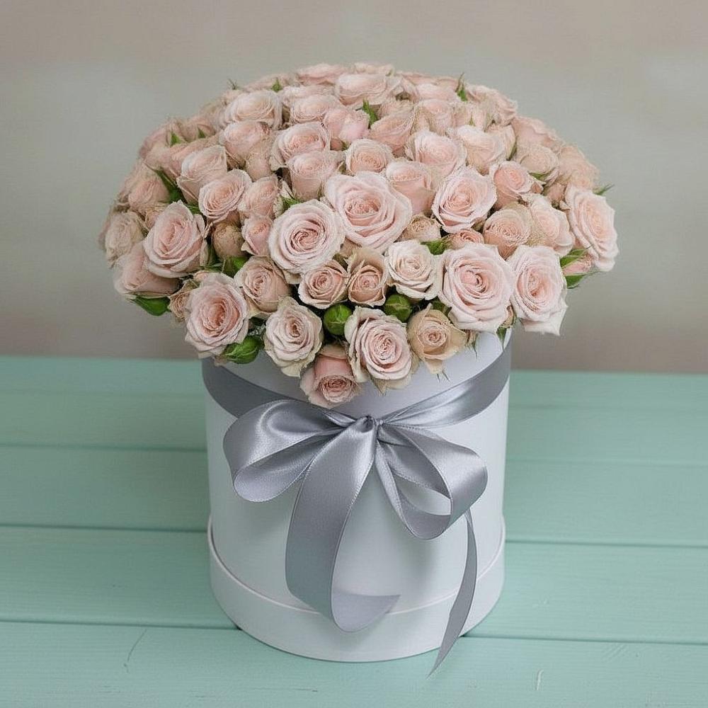 Цветочная композиция из Розы в шляпной коробке в Раздольном Приморского края